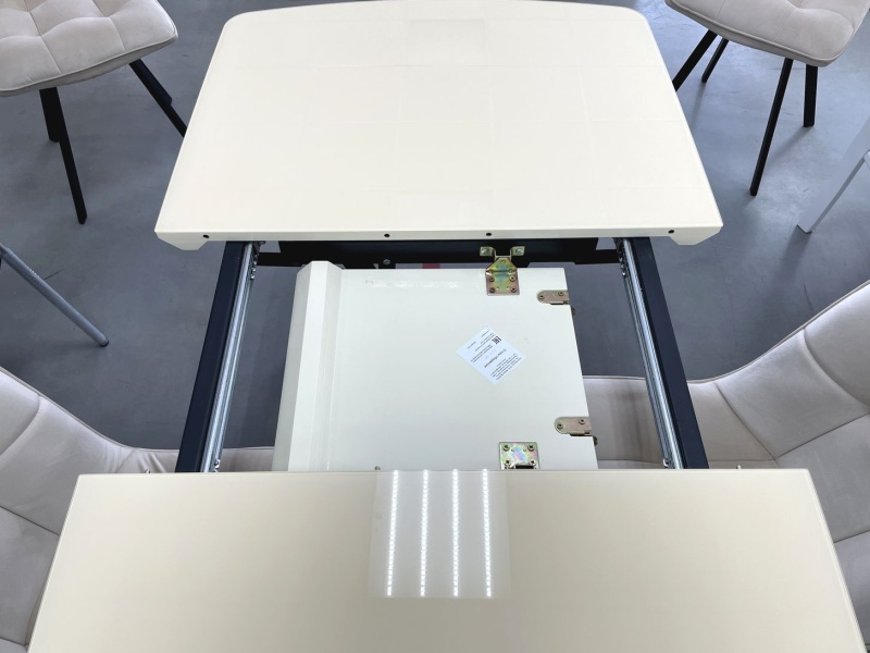 Стол Олимп Стекло 1140 Ваша Мебель (стекло бежевое/мдф бежевый/каркас основание X МУАР чёрный (1140(1460)х760))