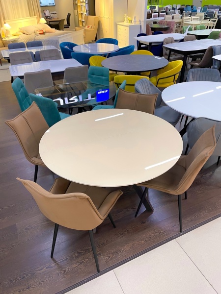 Стол Бахус Стекло 1100 Ваша Мебель (стекло бежевое/мдф беж/каркас основание МУАР беж (d=1100(1420)) СНЯТ)