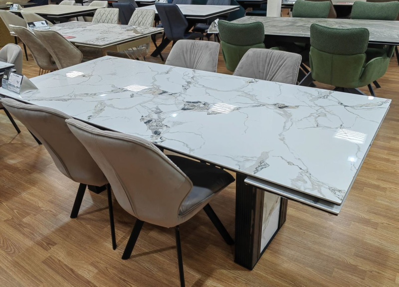 Стол Джорджио Керамика 2000 Ваша Мебель (Керамика 23 B Oriental Aoxue мрамор белый, МДФ+пленка черный, каркас муар черный (полка 300;2000(2600)х900))