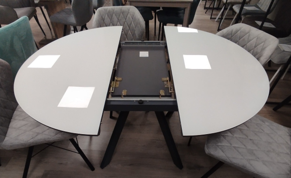 Стол Бахус Стекло 1200 Ваша Мебель (стекло белое/мдф черный/каркас основание МУАР черный (d=1200(1600)))