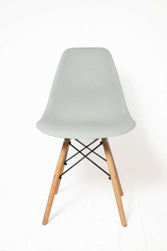 Стул Перт КНР (Пластиковый стул с деревянными ножками и металлическим каркасом СЕРЫЙ)