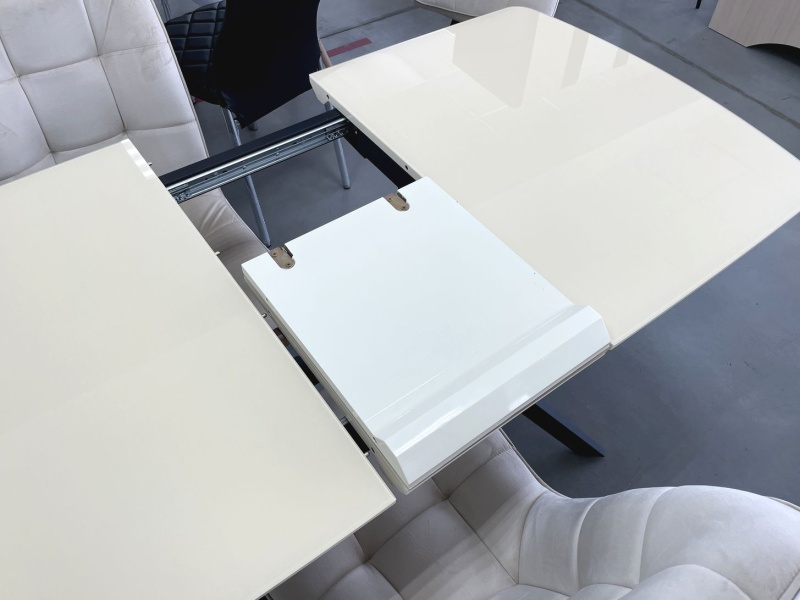 Стол Олимп Стекло 1140 Ваша Мебель (стекло бежевое/мдф бежевый/каркас основание X МУАР чёрный (1140(1460)х760))