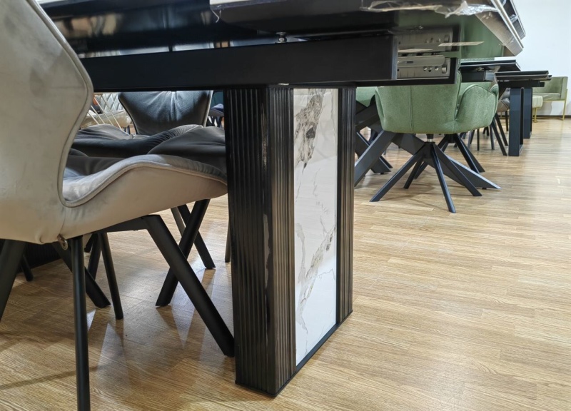 Стол Джорджио Керамика 2000 Ваша Мебель (Керамика 23 B Oriental Aoxue мрамор белый, МДФ+пленка черный, каркас муар черный (полка 300;2000(2600)х900))