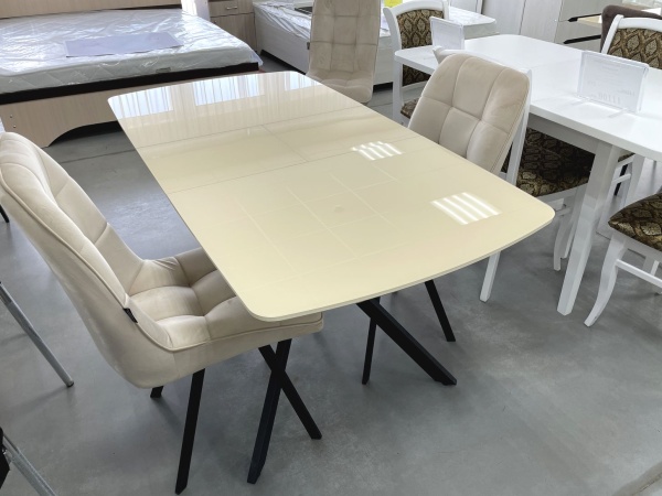 Стол Олимп Стекло 1140 Ваша Мебель (стекло бежевое/мдф бежевый/каркас основание X МУАР чёрный (1140(1460)х760))