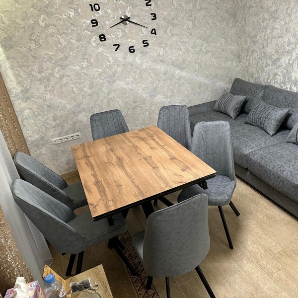 Стол Ривьер Пластик 1600 Ваша Мебель (Пластик компакт 2052 Дуб Вотан, МДФ+пленка черная, каркас муар черный (1600 (2200)х900))